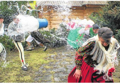 Skąd się wziął Śmigus‑Dyngus? Lany Poniedziałek na Podhalu